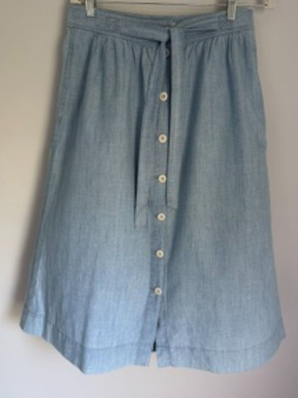 Casual and Comfortable Denim Skirt